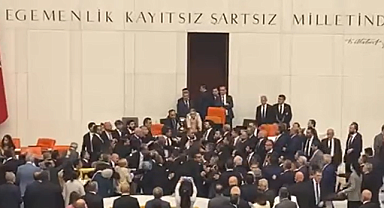 Can Atalay için olağanüstü toplanan TBMM Genel Kurul'da kavga: DEM Partili Koçyiğit yaralandı