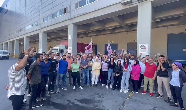 CarrefourSA deposundaki eylem altıncı gününde...