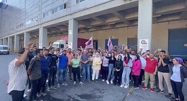 CarrefourSA deposundaki eylem altıncı gününde...