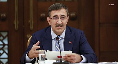 Cumhurbaşkanı Yardımcısı Yılmaz: ''Eylül'de açıklayacağımız güncellenmiş Orta Vadeli Program bugün gündemimizde''