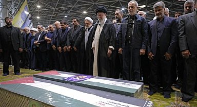 İran'da İsmail Haniye için cenaze töreni düzenleniyor