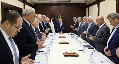 Mahmud Abbas, Gazze ziyaretinin İsrail saldırılarını durdurmayı amaçladığını söyledi