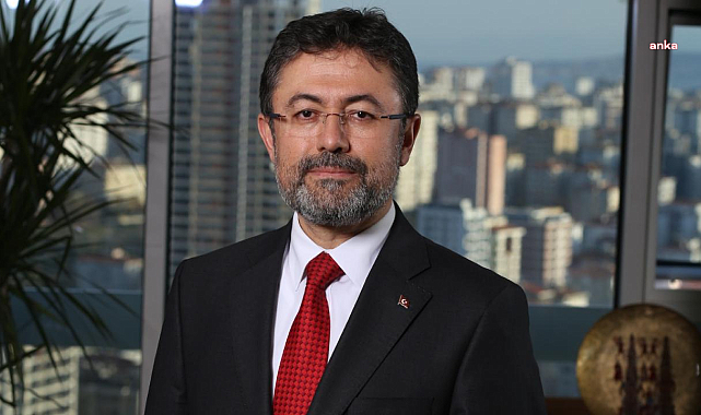 Tarım ve Orman Bakanı Yumaklı: Manisa Gördes ve Uşak Eşme'deki orman yangınları kontrol altına alındı