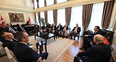 Ekrem İmamoğlu, 19 Eylül Gaziler Günü’nde gazileri ağırladı