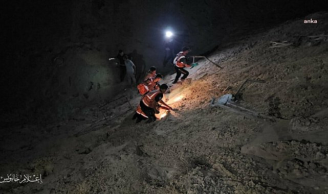 İsrail'in güvenli bölgeye yönelik saldırısında en az 40 kişi hayatını kaybetti