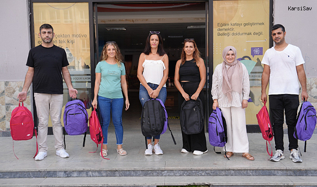 Kartal Belediyesi’nden Öğrencilere Kırtasiye Desteği