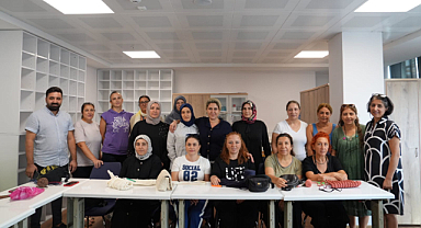 Kartal Belediyesi'nden velilere 'Okul Çağı Çocuklarında Sağlıklı Beslenme' Semineri