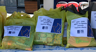 Kuşadası Belediyesi’nden öğrencilere kırtasiye malzemesi desteği