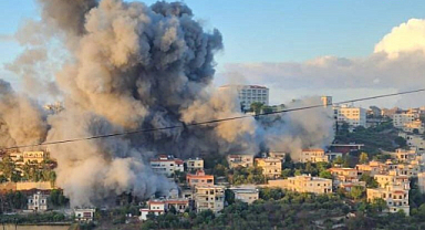 Lübnan'a hava saldırılarında hayatın kaybedenlerin sayısı 182'ye, yaralananlar sayısı ise 727'ye çıktı