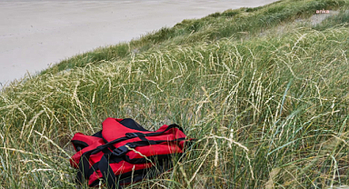 Manş Denizi'nde göçmen teknesi alabora oldu: En az 12 kişi hayatını kaybetti