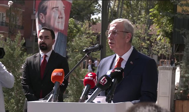 Mansur Yavaş, "Okuyan Ankara" projesiyle bugün yedinci kütüphaneyi açtı