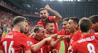  Türkiye A Milli Futbol Takımı, İzlanda'yı 3-1 mağlup etti. 
