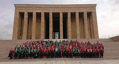 Yargıtay üyeleri adli yılın açılışı dolayısıyla Anıtkabir'i ziyaret etti