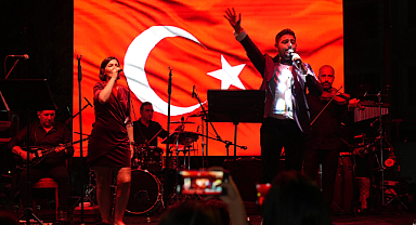 Yunusemre Kent Orkestrası’ndan Kurtuluş Günü konseri