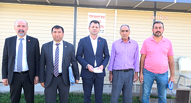 Aksaray'da muhtarlar belediye binasına alınmadı