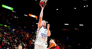 Anadolu Efes Olimpia Milano'yu 96 - 84 mağlup etti