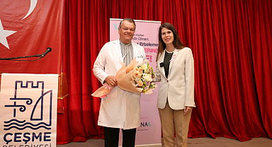 Çeşme’de meme kanseri farkındalığı için 