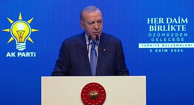 Recep Tayyip Erdoğan, AK Parti kadrolarında değişim olacağı sinyalini verdi