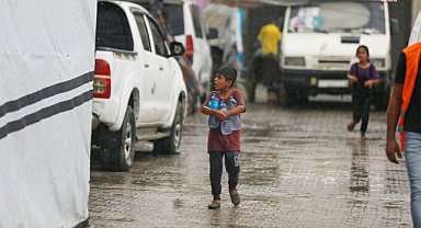 İsrail kurumu COGAT, Gazze'ye Dünya Gıda Programı'ndan gelen un ve gıda girişine izin verdiğini açıkladı