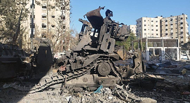 İsrail'in Cibaliya Mülteci Kampı'na saldırılarında en az 20 kişi hayatını kaybetti