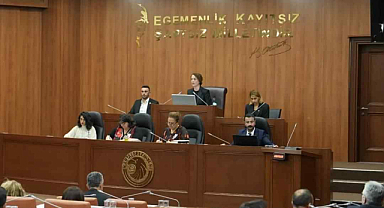 Kartal Belediyesi Meclis Üyesi Av. Hatice Albayrak'tan Kartal Belediyesine eleştiri