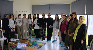 Kartal Belediyesi, anne adaylarına Gebelik Okulu Seminerleri düzenliyor