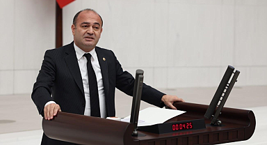 Özgür Karabat, kredi kartlarına yıllık 750 TL savunma sanayii katkısı alınması planını eleştirdi