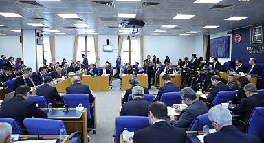 DEM Parti'li Oluç: "Kürt sorununun çözümü doğrultusunda fırsatın kaçırılmaması gereken bir andayız"