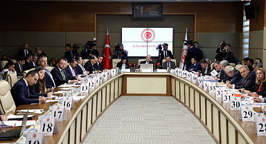 İçişleri Komisyonu'nda gündem ateşli silahlar ve yetkisiz çakar kullanımı