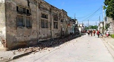 Küba'da 6,8 büyüklüğünde bir deprem meydana geldi