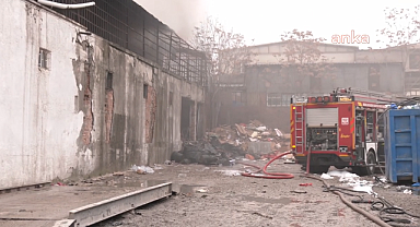 Altındağ'da atık deposundaki yangın kontrol altına alındı