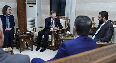 İngiliz diplomatlar, Şam'da HTŞ lideri Colani ile görüştü 