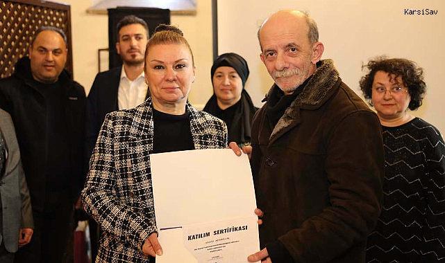 Safranbolu'da Mor Bayrak Projesi kapsamında 14 işletmeye katılım belgeleri verildi