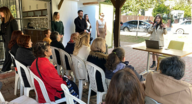 Çukurova'da 'Kadınlara Aile İçi İletişim Semineri' düzenlendi 