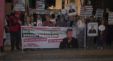 Doktorlar İsrail Konsolosluğu önünden seslendi