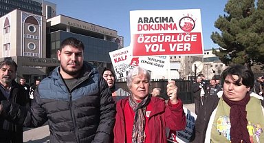 Gören Kalpler Vakfı Başkanı Sayıdan'dan Maliye Bakanlığı önünde "Yeter" mesajı 