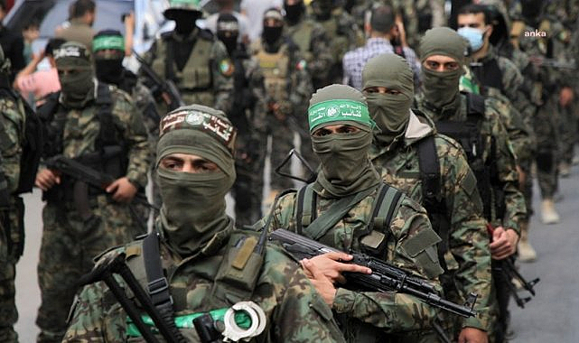 İngiliz medyası: "180 Filistinli mahkum, çoğunlukla Türkiye'ye, Katar'a veya Cezayir'e sınır dışı edilecek"