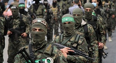 İngiliz medyası: "180 Filistinli mahkum, çoğunlukla Türkiye'ye, Katar'a veya Cezayir'e sınır dışı edilecek" 