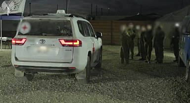 İsrail, 3 rehinenin de ülkelerine ulaştığını teyit etti