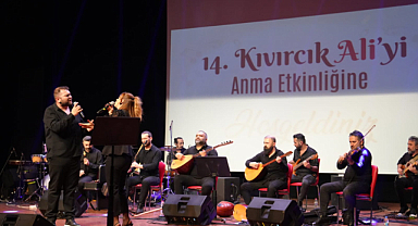 Kartal Belediyesi'nden Kıvırcık Ali'ye vefa gecesi