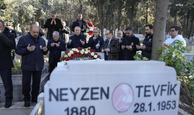 Kartal Belediyesi Neyzen Tevfik'i andı