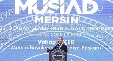 Vahap Seçer, 'MÜSİAD Mersin 22. Olağan Genel Kurulu Gala Programı'na katıldı