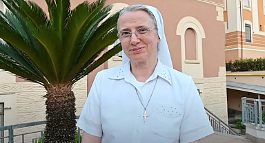 Vatikan'da bir ilk daha: Tarikatları denetleyen ofisin başkanlığına ilk kez bir kadın atandı