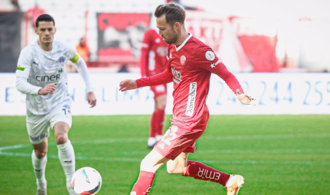 Antalyaspor 2 - 1 Kasımpaşa