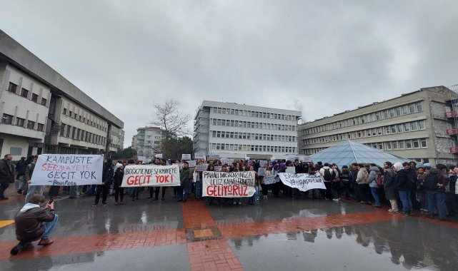 Boğaziçi Üniversitesi yönetimi 28 kulüp ve 6 topluluğun etkinliklerini 28 Mart'a kadar dondurdu