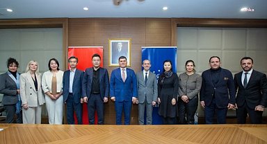 Çinli genç girişimcilerden Bursa Büyükşehir Belediyesi'ne ziyaret