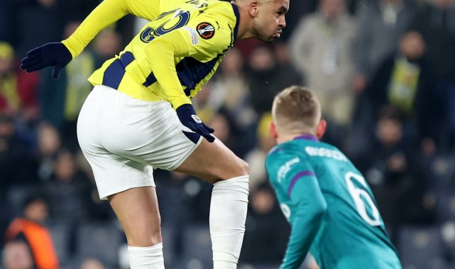 Fenerbahçe, Anderlecht'i 3-0 mağlup etti