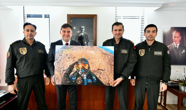 Fethiye Belediye Başkanı Karaca, SOLOTÜRK pilotlarını ağırladı