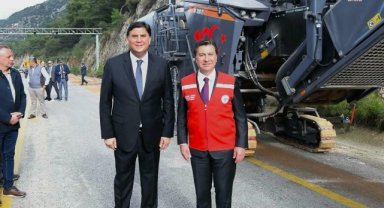 Fethiye ve Muğla Büyükşehir Belediyeleri'nin iş birliğinde yürütülen Taşyaka-Ölüdeniz yol projesinde ilk etap tamamlandı 