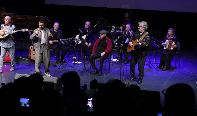 İlhan Şeşen'in 55'inci sanat yılı Kadıköy'de kutlandı